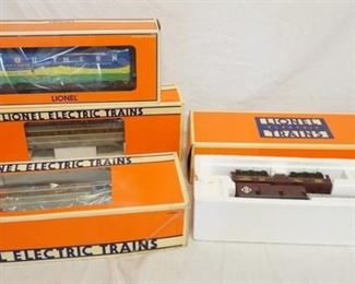 1262 4 LIONEL MODEL TRAINS
