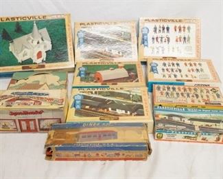 1276 11 BACHMANN PLASTICVILLE MODEL BUILDING KITS
