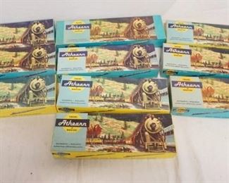 1309	10 ATHEARN TRAINS IN MINIATURE HI GAUGE MODEL TRAINS/KITS 
