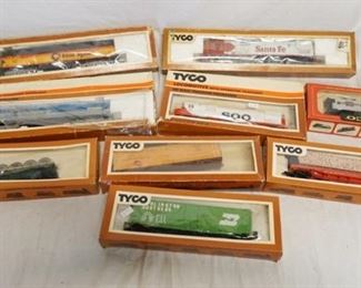 1315	9 TYCO HO GAUGE MODEL TRAINS
