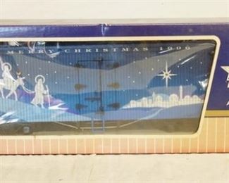 1339	USA TRAINS 1996 CHRISTMAS REFRIGERATOR CAR MODEL TRAIN NO. R-13014

