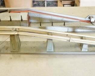 1346	LIONEL COAL RAMP & LUMBER LOADER NO. 364. LARGEST 35 1/4 IN L 
