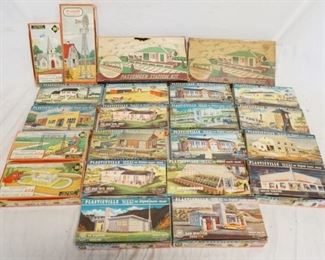 1358	LARGE LOT OF BACHMANN PLASTICVILLE BUILDING KITS
