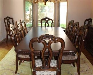 BEAUTIFUL DINING TABLE W/2 LEAFS, PADS & 10 CHAIRS 