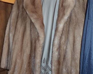 FUR COAT