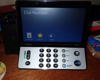 LARGE TYPE TALKING PHONE