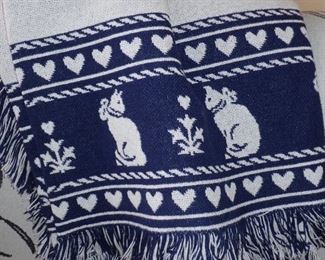 CAT AFGHAN