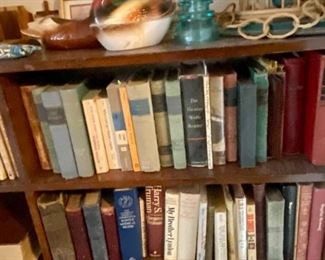 bookcase /printer and books