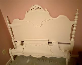 vintage white bed -full