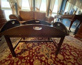 Tray coffee table