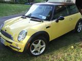2002 Mini Cooper. 77,000 miles