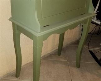 Drop down secretary solid wood
43" tall x 33 1-2" wide
17" deep 