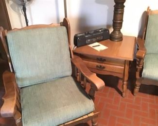 Early American furniture 