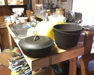  Nice Quality Cast iron Cookware 