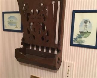 Victorian Wall Rack 