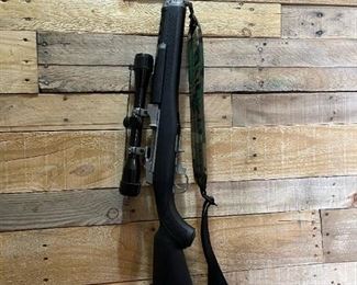 2000 RUGER Mini-14 Ranch Rifle Caliber .223 with Sportview Scope