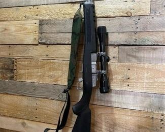 2000 RUGER Mini-14 Ranch Rifle Caliber .223 with Sportview Scope