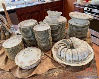 Limoges Bawo & Dotter Elite Works China Set