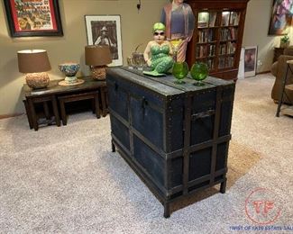 Pottery Barn Ludlow Trunk Dry Bar