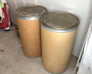 Industrial Barrel with Lids
Two (2) barrels with metal lids. One (1) has locking lid rim. H38" x approx. 20" diameter. Used condition.