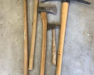 Picks, Axes, & Sledge Hammer
Two (2) picks, one stamped Truper Mexico, One (1) axe stamped M-6, One (1) Axe hammer, One (1) 10# Plumb USA sledge hammer. Use condition.