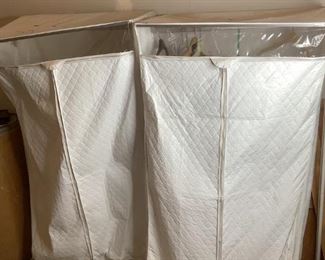 Wardrobes
Two (2) white plastic & metal framed wardrobes. Zippers appear to work well, but does have a few tears in plastic. Each: H62" x W34" x D21" Used condition.