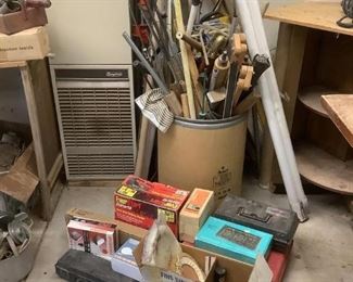 Garage Accessories
Large barrel of miscellaneous parts & pieces. Includes large metal T-square, two (2) fluorescent bulbs 48" (appear new in package), two (2) fluorescent bulbs 93" (unknown condition), four (4) or more metal pipe clamps (from approximately 20" 56", 65" 88"). 4-channel stereo mike mixer. EverStart battery charger & More.