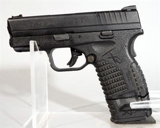 Springfield Armory XD-S 3.3 .45 ACP Pistol SN# S3114416, With 4 Total Mags, Dual Mag Holder, And Holster, In Hard Case
