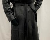 Butter-Soft Full Length Black Leather Coat w/Luxurious Fur Collar - XL-XXL