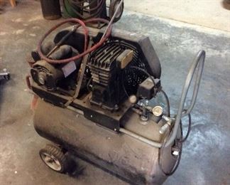 Air compressor 