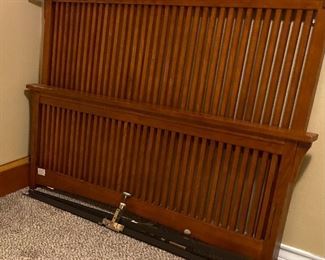 Full Size Headboard & Footboard Frame