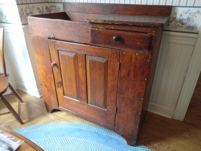 Primitive Dry Sink