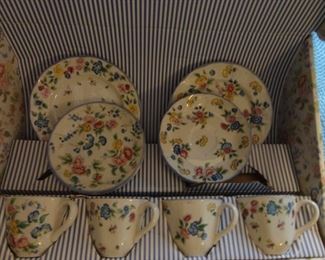 Hazelbury Laura Ashley Tea Luncheon Set 