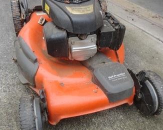 Husqvarna HU 700F Mower