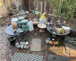 VINTAGE METAL TABLES, VINTAGE COLLECTIBLES 