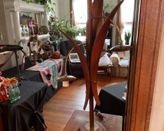 MID CENTURY WOOD LAMP