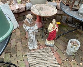 GARDEN STATUTES 