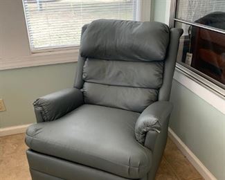 Recliner 
