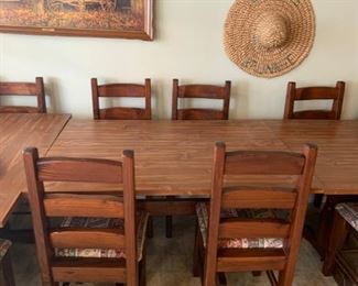 Restuarant style table 