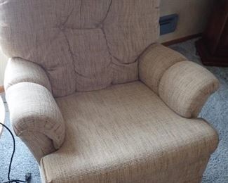 SWIVEL ROCKER CHAIR BEIGE