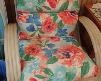 RATTAN CHAIRS FUN WILD PRINT