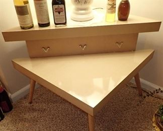 MCM CORNER BLONDE END TABLE