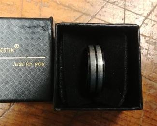 SOMEN TUNGSTEN RING