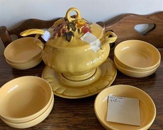 Soup tureen and ladle plus 8 bowls