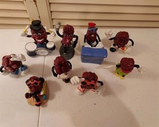 California Raisins - Plastic