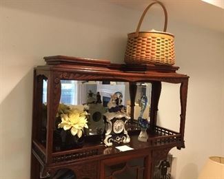 Longaberger basket with lid $30