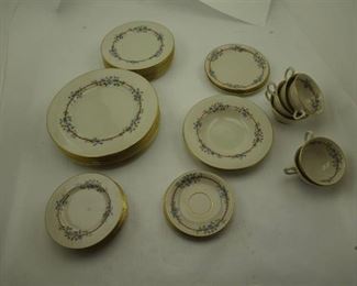 Lenox Belvidfre Dishes, 8 Dinner, 8 Salad, 8 Dessert Plates Plus a few other pieces