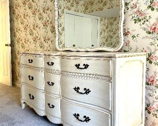 SOLD      $400; vintage bedroom set