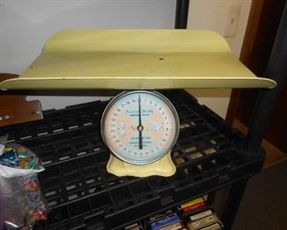 Vintage Baby Scale
