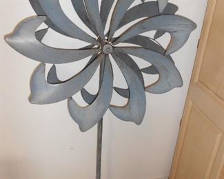 Large Wind Spinner